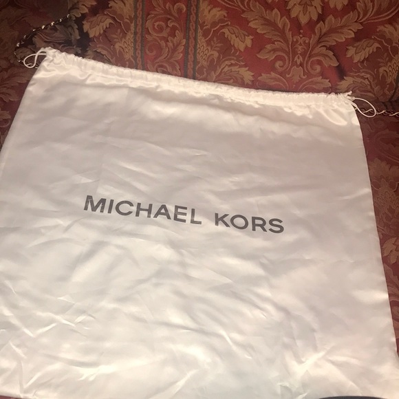 Michael Kors Purse - Picture 8 of 8